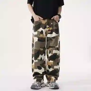 M JEANS STUDIOS 7