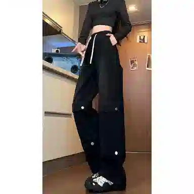 M JEANS STUDIOS 7 vibe