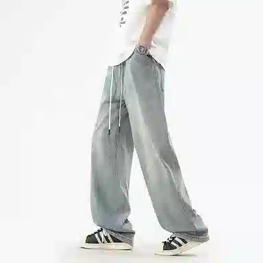 M JEANS STUDIOS 7