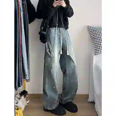 M JEANS STUDIOS 7