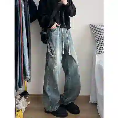 M JEANS STUDIOS 7