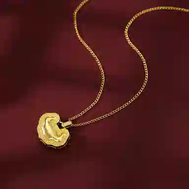 S925