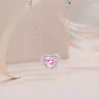 【S925银怦然心动】 七好美银 爱心在逃公主系列浪漫梦幻甜美温柔闪耀跳动的心百搭气质显白约会表白锁骨链 银 项链 女款