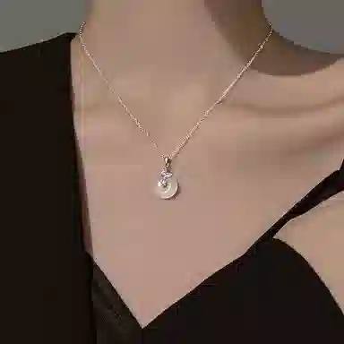 【S925银 扣住福蝶】 七好美银 蝴蝶平安扣 新中式精致轻奢时尚优雅小清新 简约小众高级感设计 日常通勤百搭锁骨链 玉髓 项链 女款