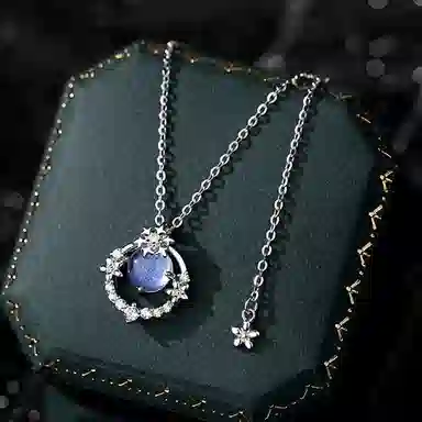 【S925银 浪漫来袭】 七好美银 雪花花环 精致轻奢时尚优雅温柔小清新 简约小众高级感设计 日常通勤百搭 琉璃 项链 女款