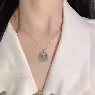【999足银纯银 扣住平安】 七好美银 新中式国潮小众设计清冷感高级感吉祥如意纳福招财转运百搭#好运 玉髓 项链 女款