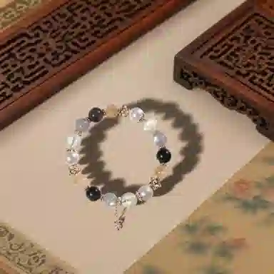 千叶珠宝 月魄凝珠金蝶栖韵 镶金多宝蝴蝶优雅大气质感格调贵气轻奢高级感小众设计款#好运天然 多色水晶 手串 男女同款情侣款