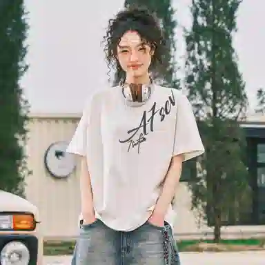 7 SEVFUN logoT