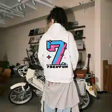 7 SEVFUN 7Logo