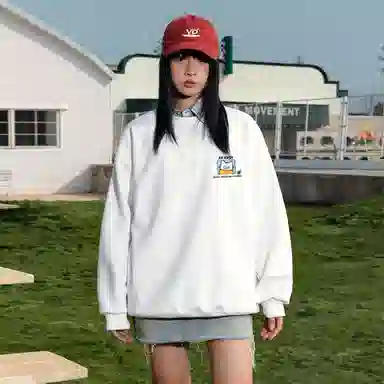 Avandi Plaid Cat Logo Sweatshirt