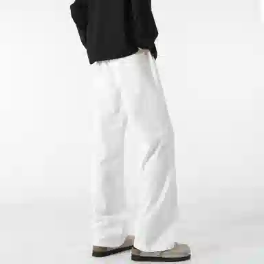 maxim's de paris vibe