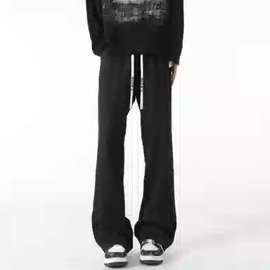 maxim's de paris vibe