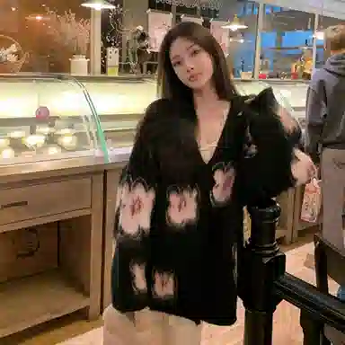 GORGEOUSIDEA V
