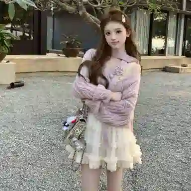 GORGEOUSIDEA V