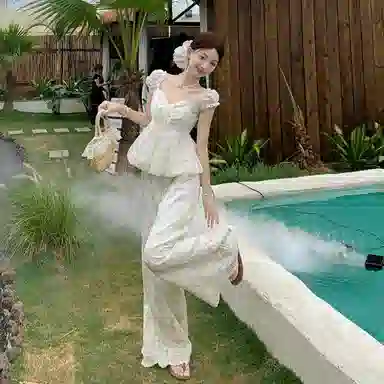 GORGEOUSIDEA V