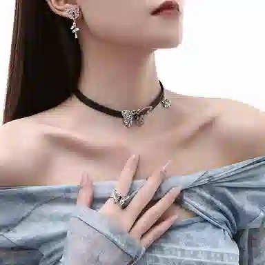 NIGHT RIDER DRIGINAL choker