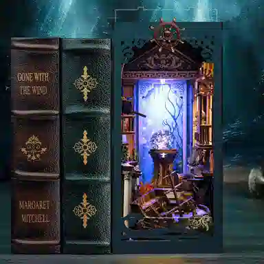 格薇拉 海底迷影木质立体书立创意手工组装木制拼图书立小屋 拼装模型