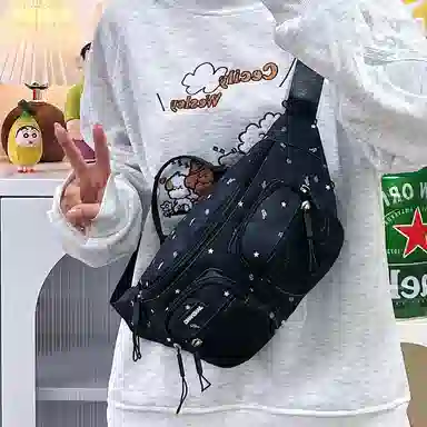 运动潮流 南潇湘 通勤轻便时尚 多口袋休闲百搭 尼龙 胸包 常规 男女同款情侣款 多色