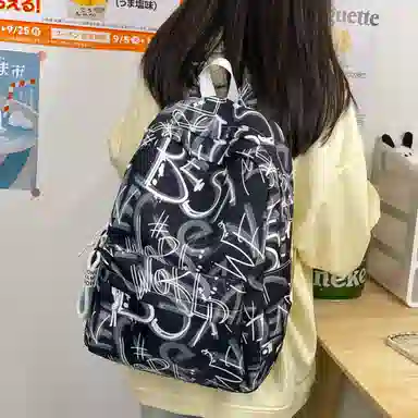 南潇湘 小清新休闲高颜值精美潮版韩版背包初中生高中生大学生上课百搭书包 尼龙 双肩包 男女同款情侣款 蓝色/绿色/红色/黑色