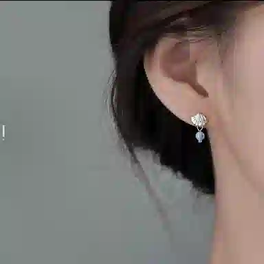 S999