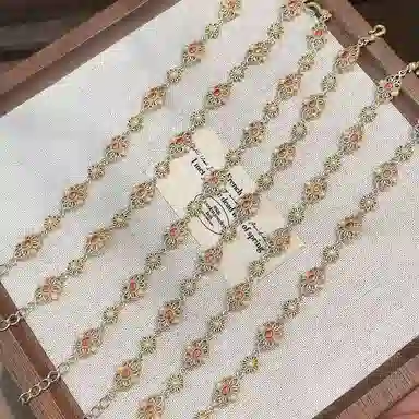 999