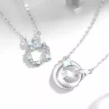 925