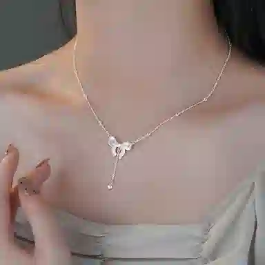 999