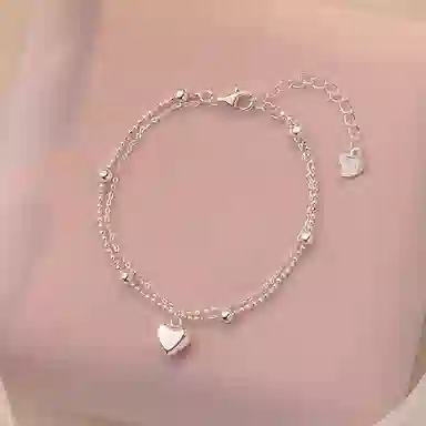 925