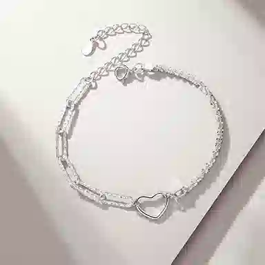 925