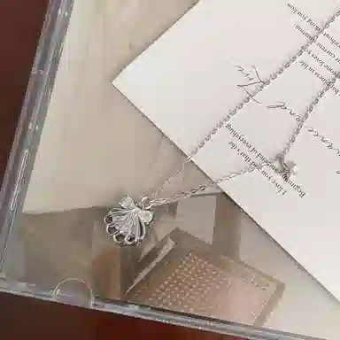 999