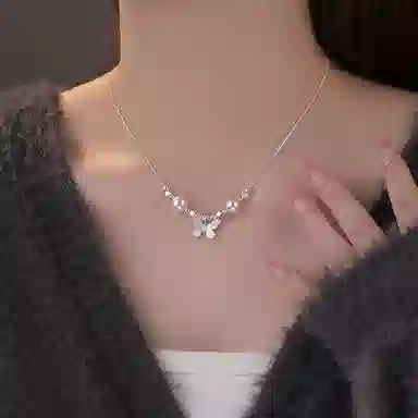 999