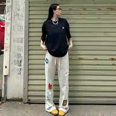 悍戈 美式高街复古风花卉刺绣垂坠感宽松百搭卫裤休闲裤 男女同款
