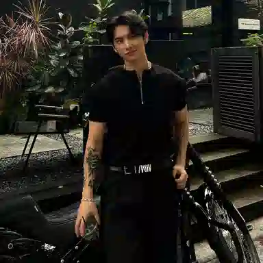 Hypeyourself T