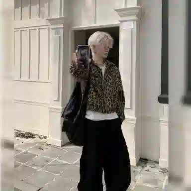 UNA RETA vintagecleanfit