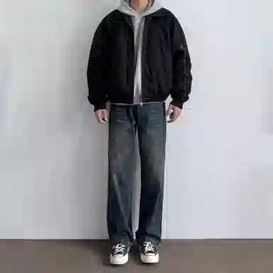 UNA RETA cleanfitbomber