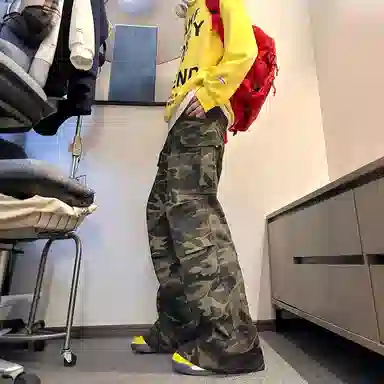 UNA RETA cargovintage