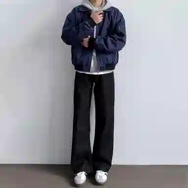 UNA RETA cleanfitbomber