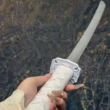 悦米乐 充电发光刀剑死神袖白雪木刀 练习道具 成品模型