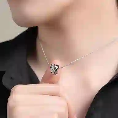 s999