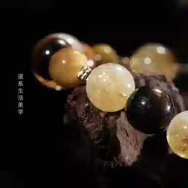 子婳 八方来财纳福本命年转运新中式国潮复古时尚优雅日常通勤百搭#好运 黄水晶 手串 男女同款情侣款