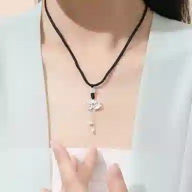 999