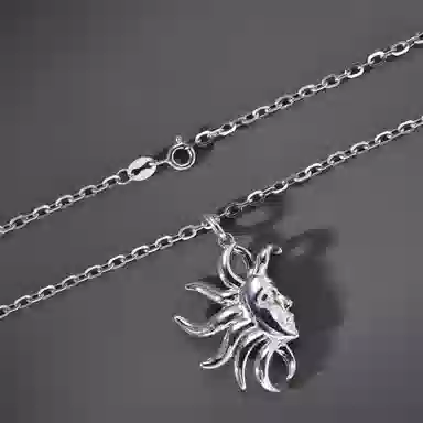 925