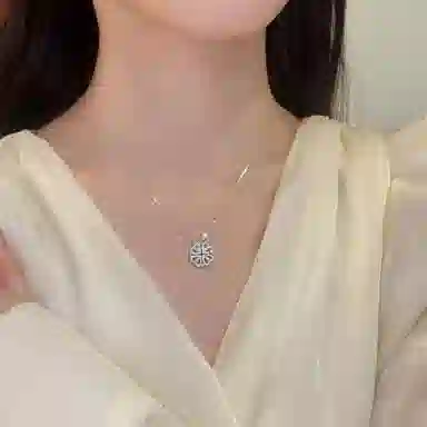 S925