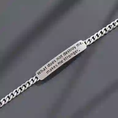 925
