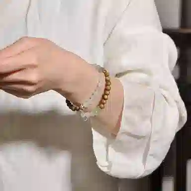 子婳 清灵小物檀木好运双蒂莲天山玉飘绿珠银环连连平安顺逐新中式复古国风小众精致清新优雅百搭串珠 绿檀 手串 女款