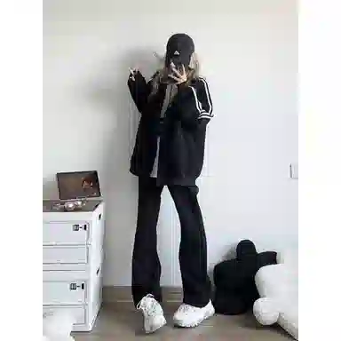 徐百货  潮牌百搭休闲复古秋季拉链上衣潮流三道杠开衫卫衣时尚运动外套棒球服 男女同款