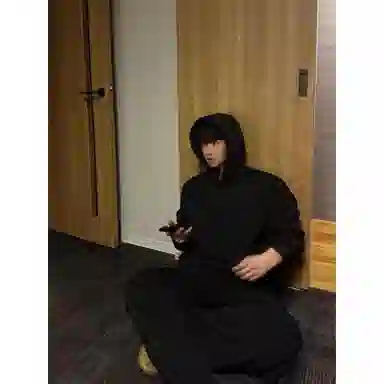 boxycleanfithoodie