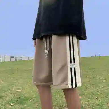 UZXJ vibe