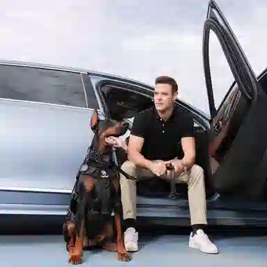 UZXJ SoronaT240Polo