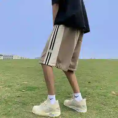 UZXJ vibe